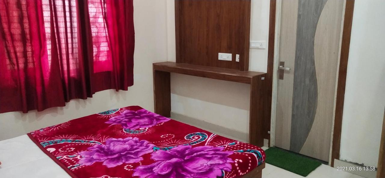 Hotel Kcr Agra (Uttar Pradesh) Bilik gambar